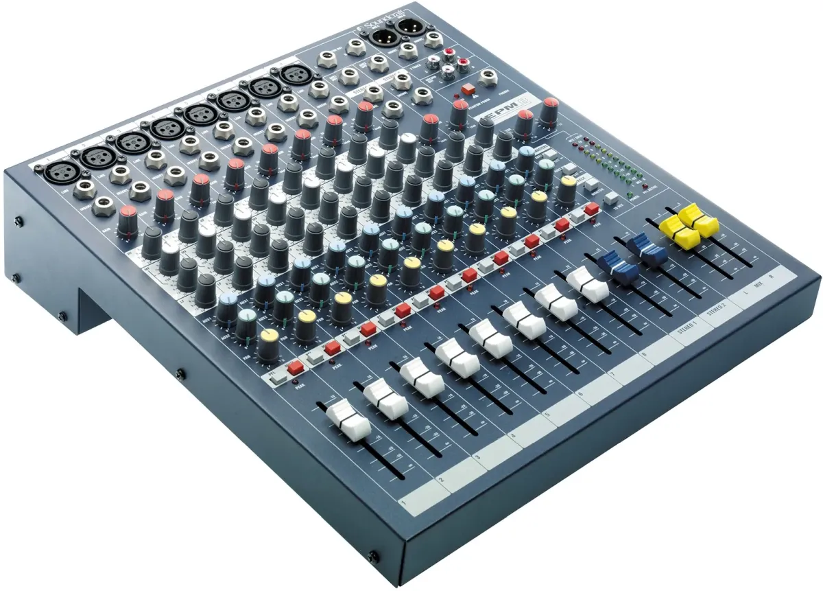 Аналоговый микшерный пульт - Soundcraft EPM8