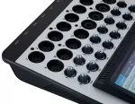 Цифровий мікшерний пульт - QSC TouchMix-16